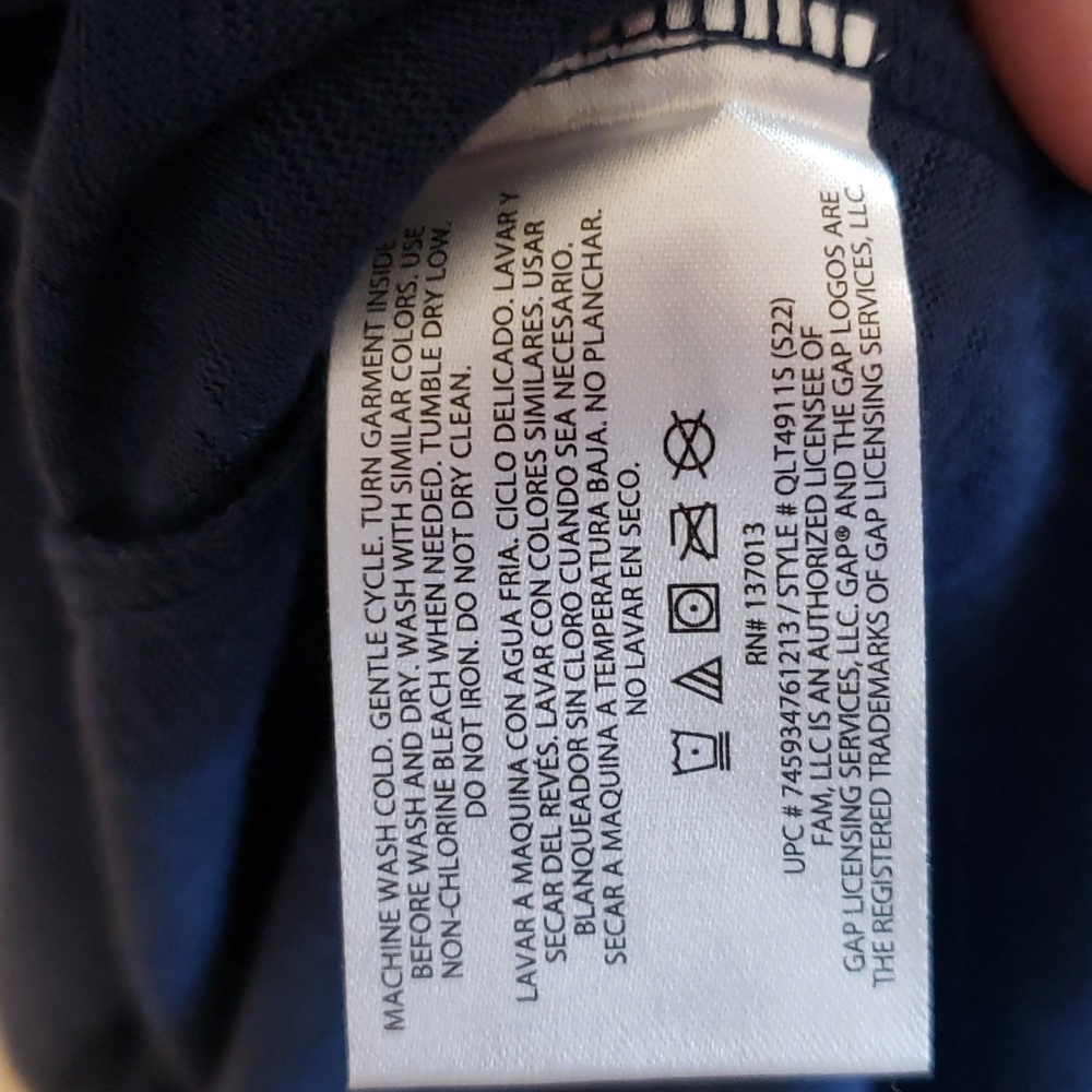 NWT- GAP NAVY BLUE LONG SLEEVE SCOOP NECK TEE SIZE MEDIUM - Picture 8 of 12
